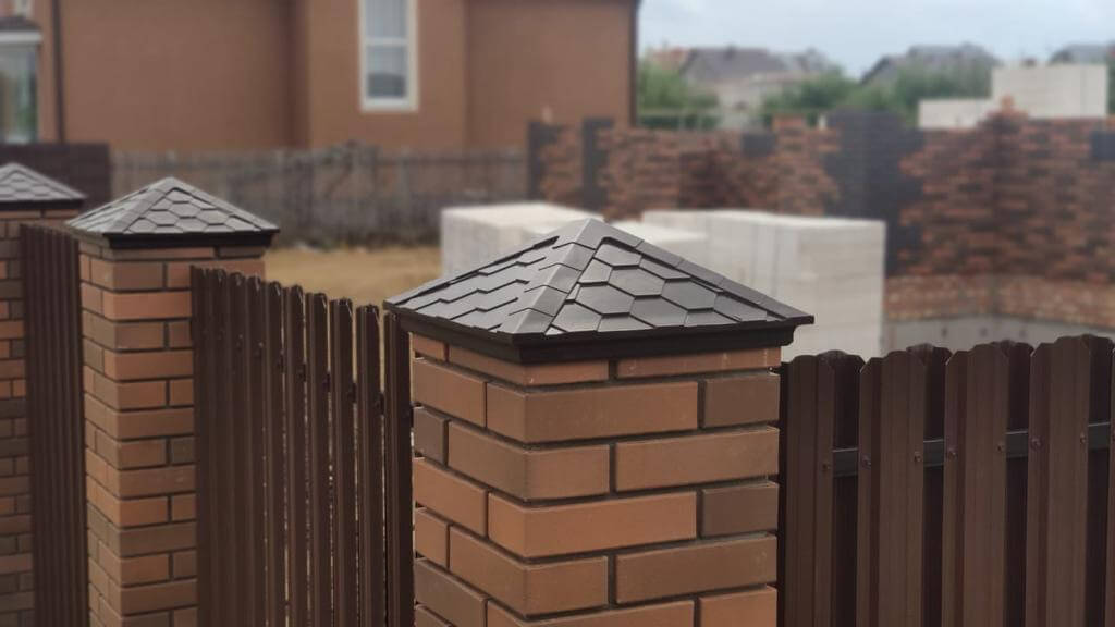 Колпак Zking Эверест Коричневый на столб 1.5х1.5 кирпича (390х390мм) в Нальчике фото