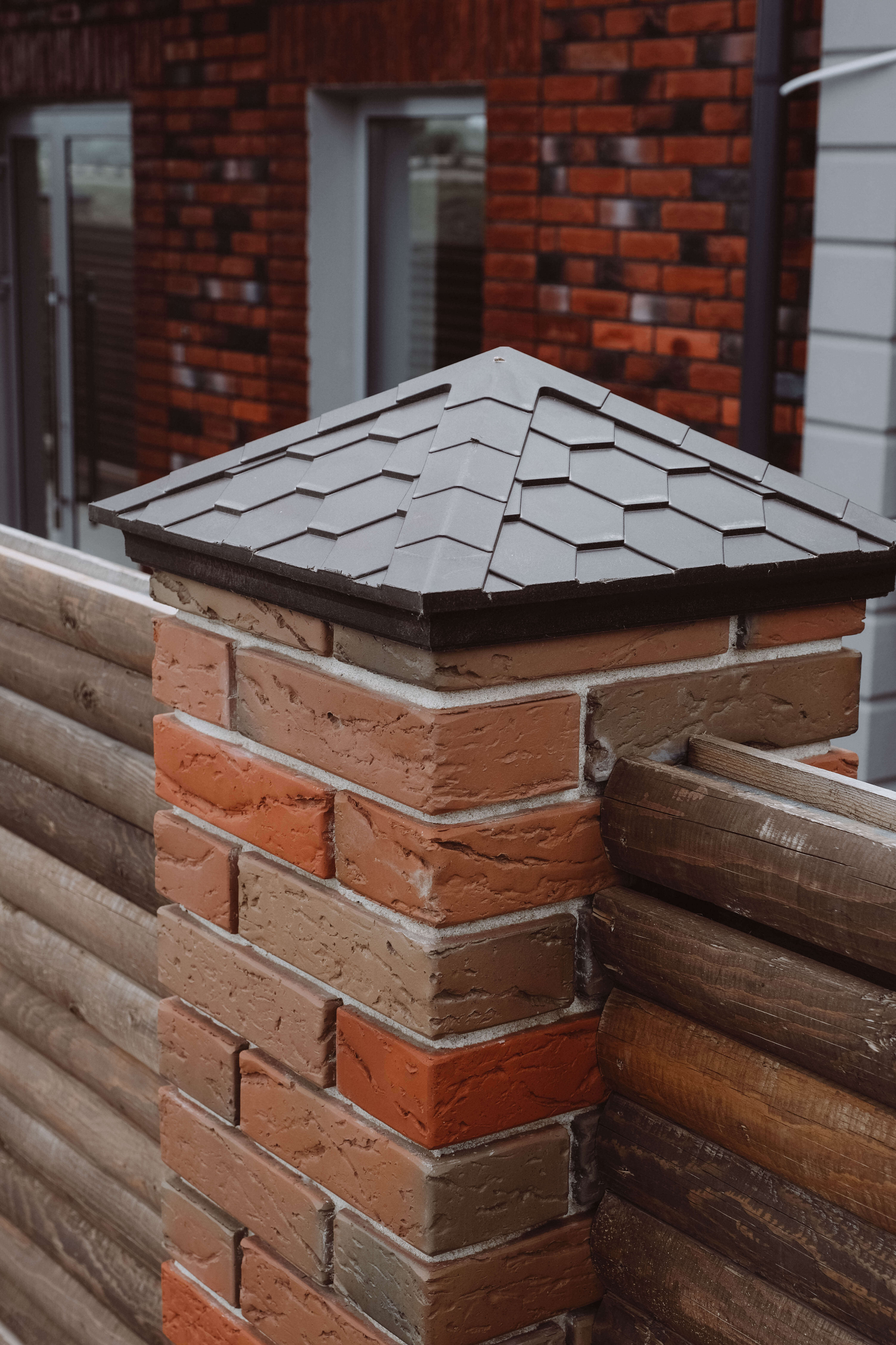 Колпак Zking Эверест Коричневый на столб 1.5х1.5 кирпича (390х390мм) в Нальчике фото